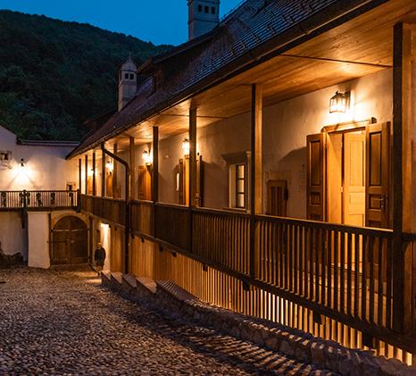 POLETNA NOC NA GP_dogodki na gradu_Grad podsreda_Podsreda castle