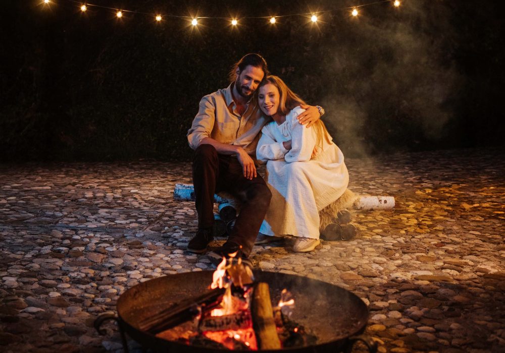 par-ob-ognjišču-2