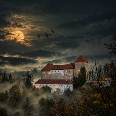 STRAŠLJIVA NOČ NA GRADU PODSREDA: SKRIVNOSTNA BITJA KOZJANSKIH GOZDOV